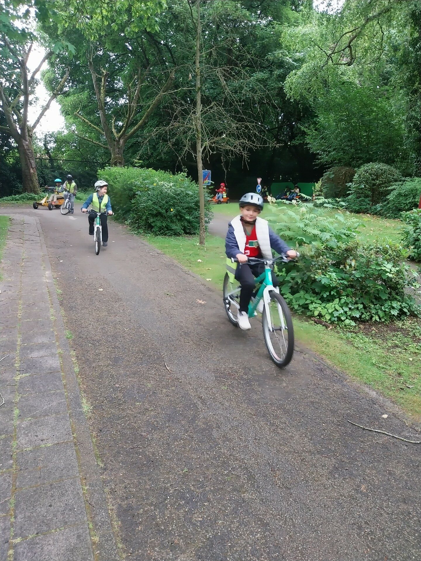 Les 3ème Smileys au parc de circulation