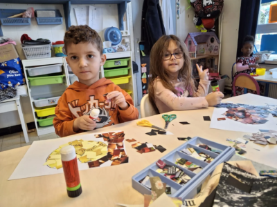 Mosaïque en maternelle, l&rsquo;art avec Mme Véronique