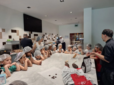 1ère C – une merveilleuse journée au musée du chocolat !
